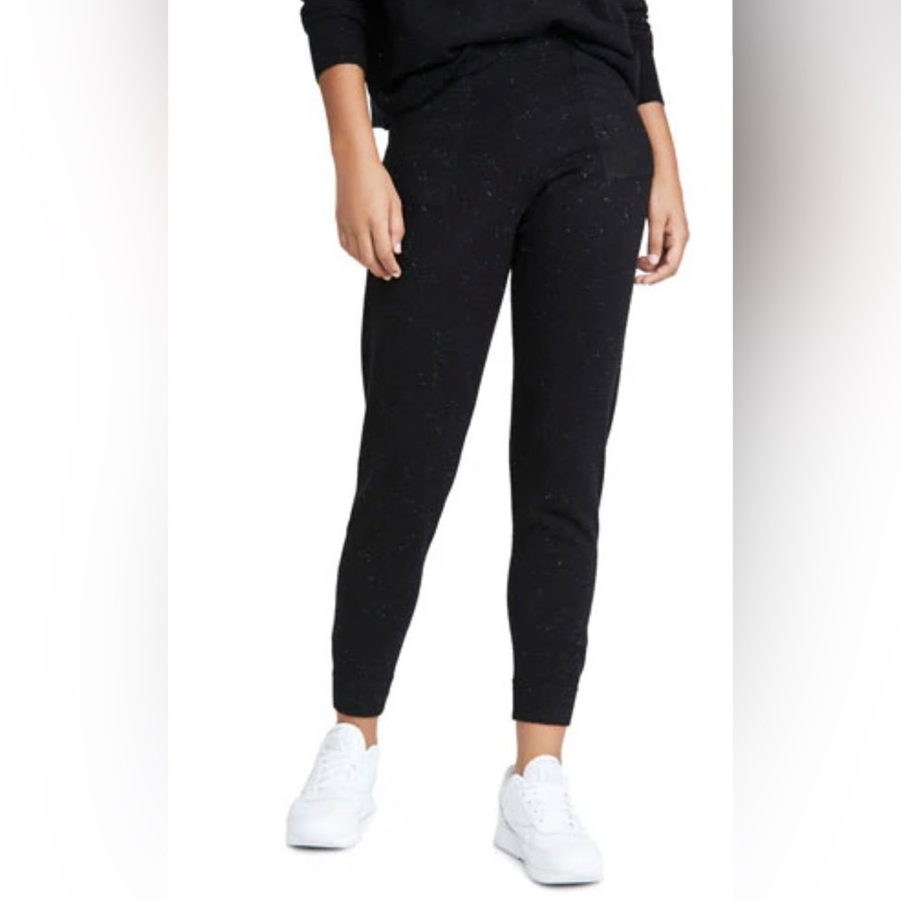 NWT 525 America super soft knit Joggers